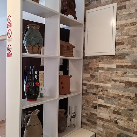 Neda Apartamento